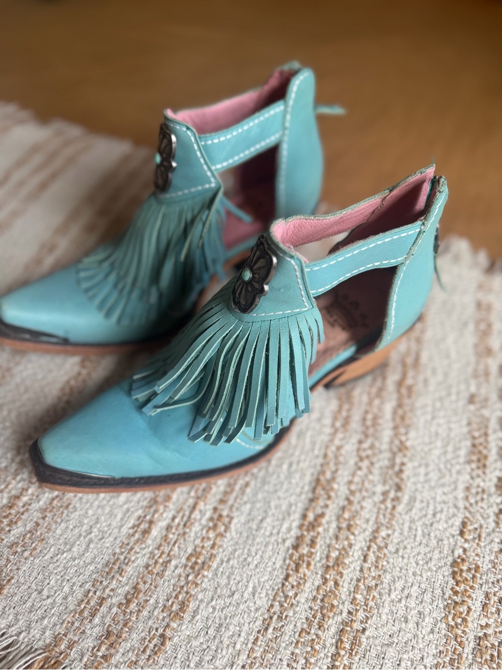 Junk Gypsy Leather Teal Fringe Cutout Ankle Booties. 8.5